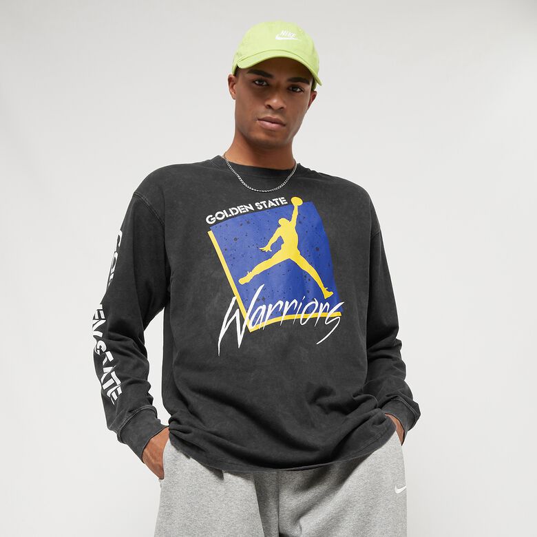 Men's Golden State Warriors Courtside Statement Edition Jordan Max90 NBA Long-Sleeve T-Shirt in Black, Size: Medium | DV5743-010